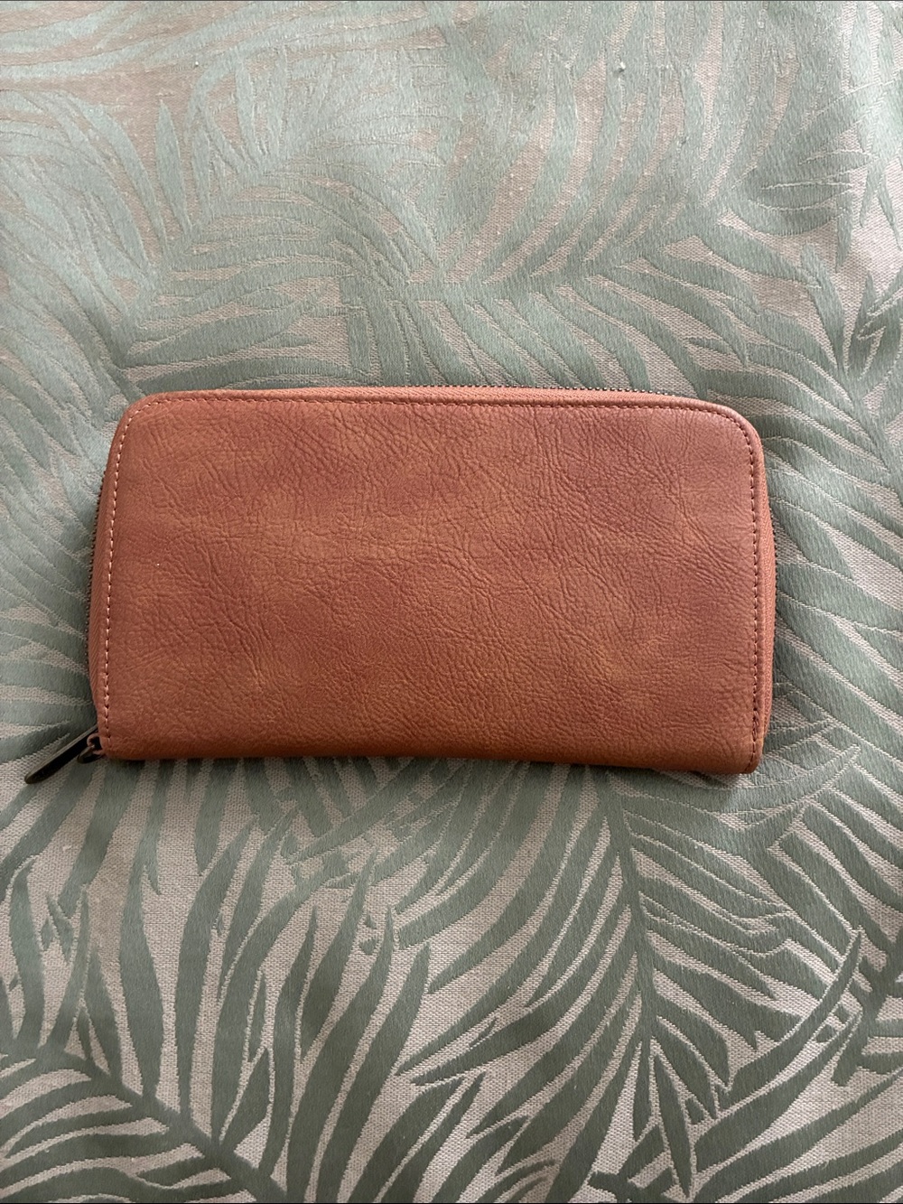 thirty-one Zip-Around Wallet in Rust Brown Leather-Look